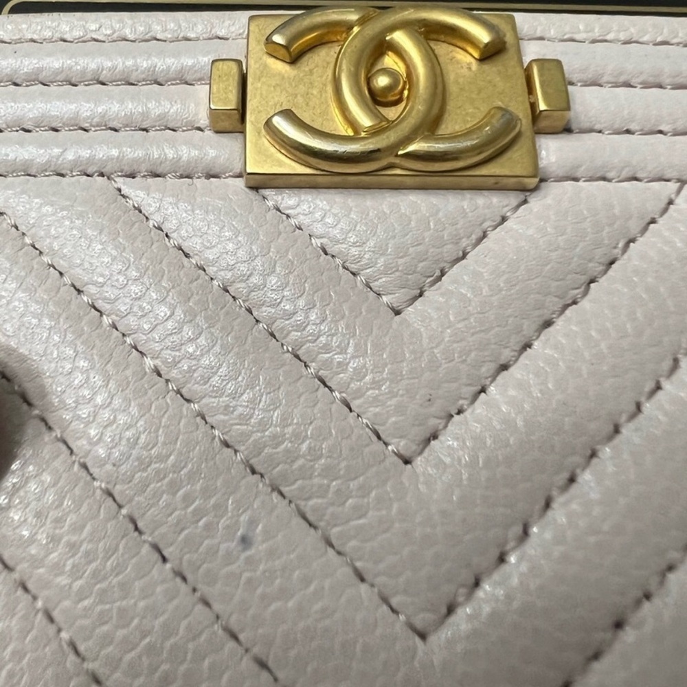 CHANEL Boy Card Holder with Gold Accent - Picture 12 of 12